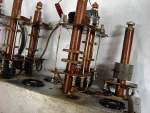 IF_Chassis_1.JPG (287783 bytes)